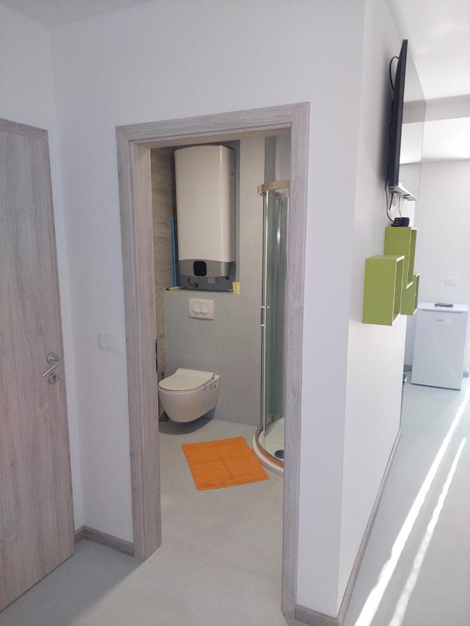 איזולה Apartma Rene מראה חיצוני תמונה